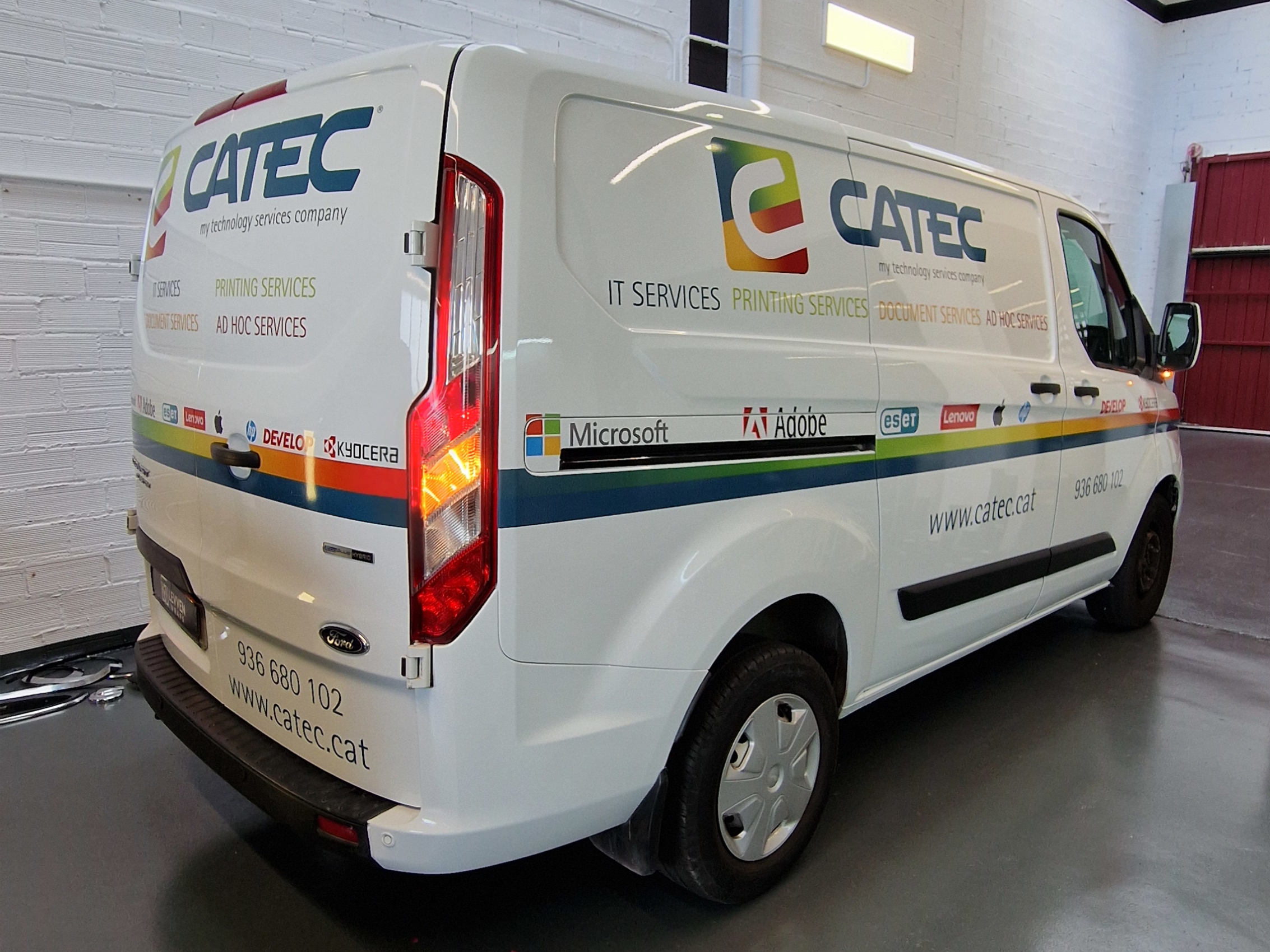 vinilado y ppf barcelona - rotulación comercial